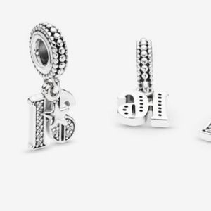 Pandora 16 charm